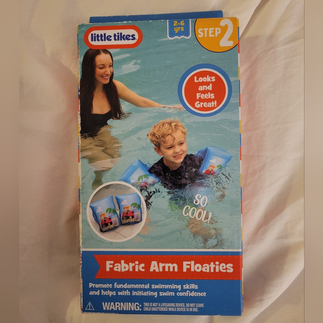 Nib Little Tikes Blue Fabric Arm Floaties